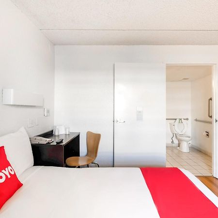 โอโย โฮเทล ฮูสตัน เคที ฟรีเวย์ Hotel ภายนอก รูปภาพ