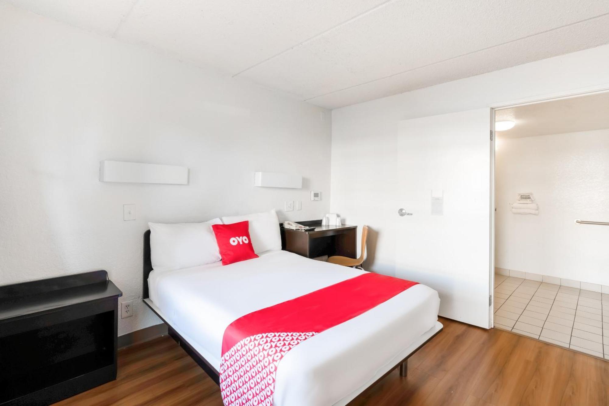 โอโย โฮเทล ฮูสตัน เคที ฟรีเวย์ Hotel ภายนอก รูปภาพ